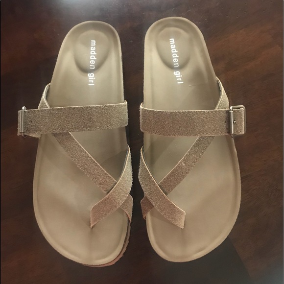 madden girl bryceee taupe